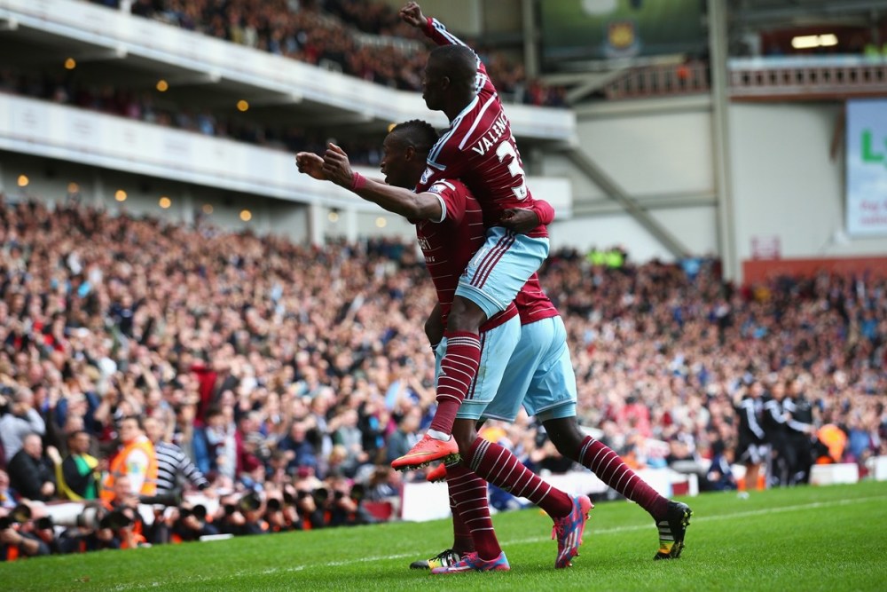  库杜斯梅开二度西汉姆联主场击败布莱顿巩固欧战区位置