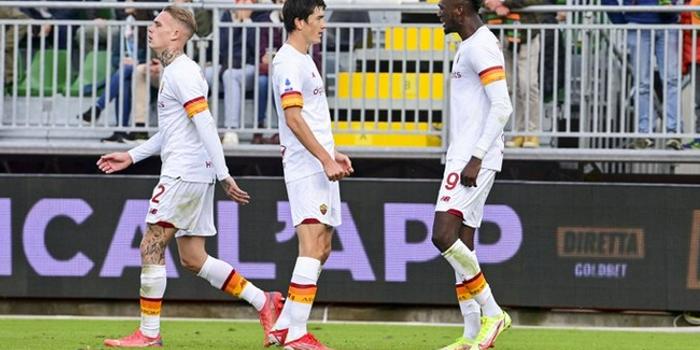  罗马遭遇黑色十分钟，穆里尼奥首尝败绩