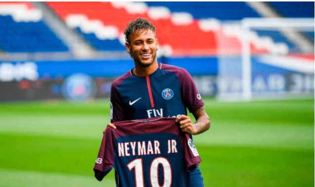  尼姆全场紧逼战术奏效，法甲高压态势压制对手发挥