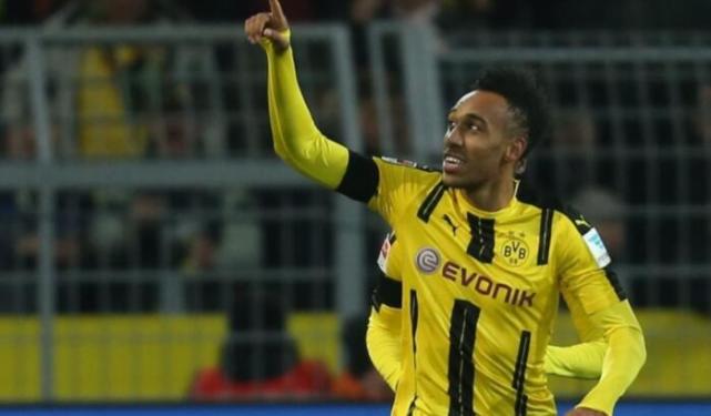  德甲最佳射手之争进入冲刺阶段